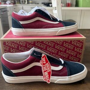Vans Old Skool NWT Burgundy             blue graphite /windsor wine M10.5/ W 12